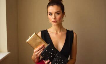 Elegancka torebka. Mała kopertówka na specjalne okazje